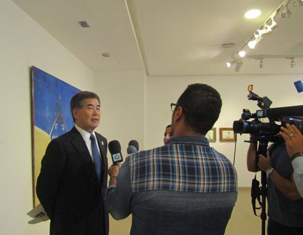 Visite de l’Ambassadeur HANATANI au site de l’étude de vérification de la technologie de la gestion de l’eau agricole introduite par l’entreprise japonaise «Tottori Resource Recycling, Inc.»_05/09/2018